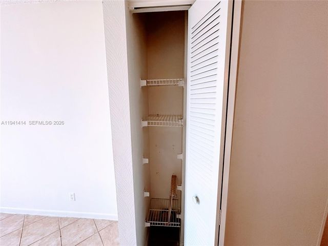 4364 NW 9th Ave 16-3F, Deerfield Beach, FL 33064