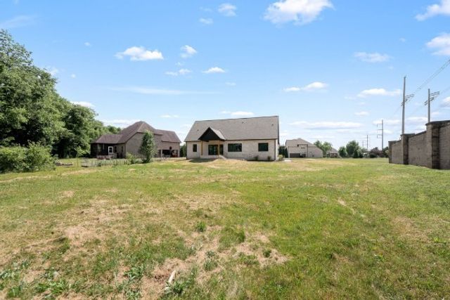 2338 Thad Ct, Murfreesboro, TN 37128