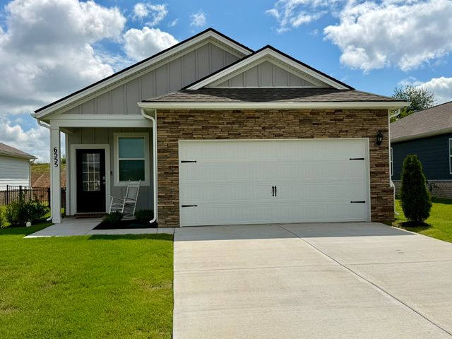 6555 Japonica Ln, White House, TN 37188