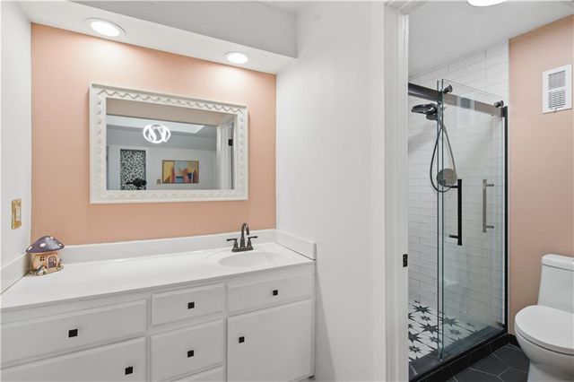 12739 Overbrook Road, Leawood, KS 66209