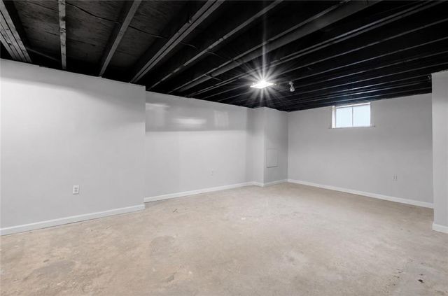 12739 Overbrook Road, Leawood, KS 66209