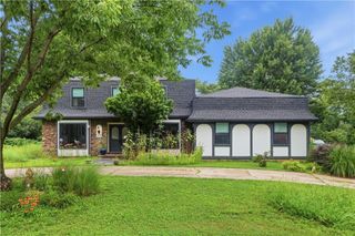12739 Overbrook Road, Leawood, KS 66209