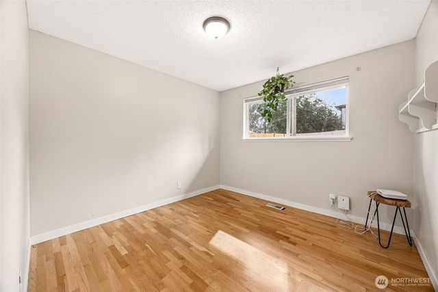 6702 81st St SW, Lakewood, WA 98499