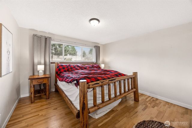 6702 81st St SW, Lakewood, WA 98499