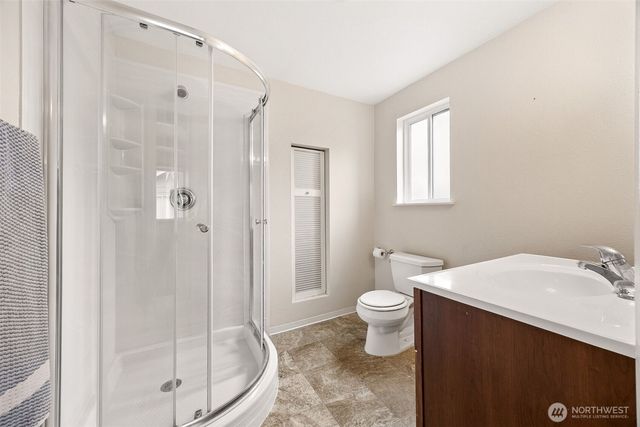 6702 81st St SW, Lakewood, WA 98499