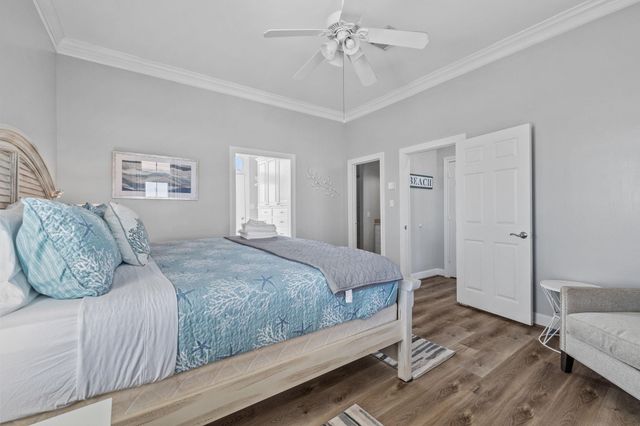 522 Dolphin, Freeport, TX 77541