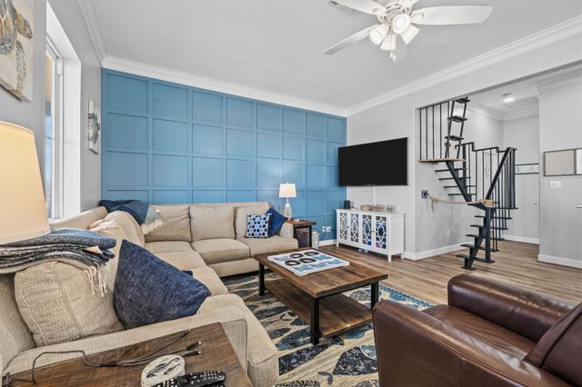 522 Dolphin, Freeport, TX 77541