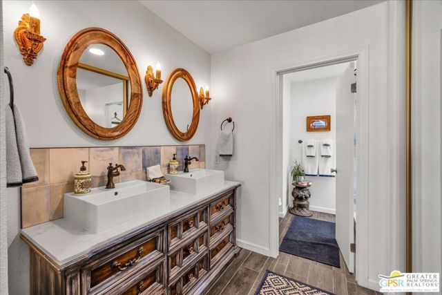 7651 Calle Mazamitla, Palm Springs, CA 92264