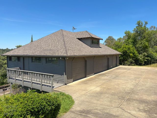 5858 Butler Rd, Penryn, CA 95663