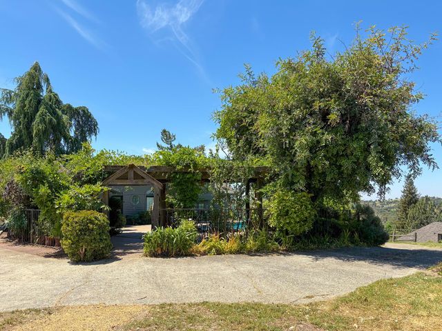 5858 Butler Rd, Penryn, CA 95663