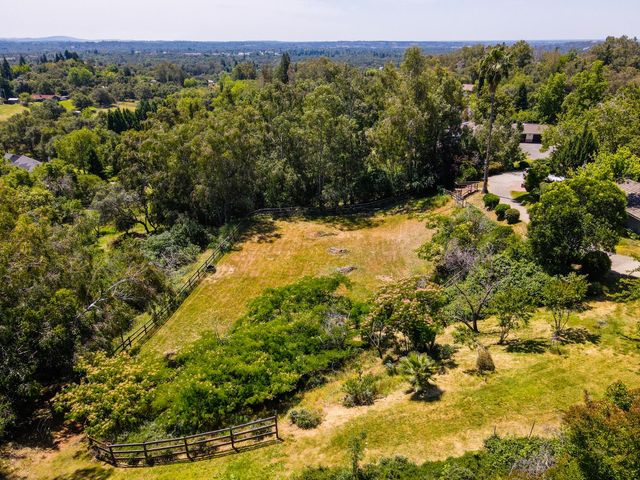 5858 Butler Rd, Penryn, CA 95663