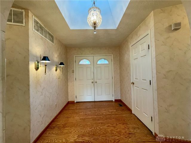 3301 Little York Road, Dayton, OH 45414
