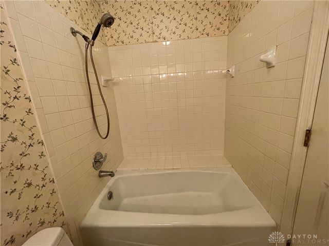 3301 Little York Road, Dayton, OH 45414