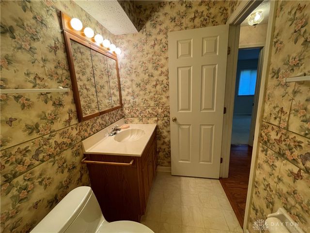 3301 Little York Road, Dayton, OH 45414