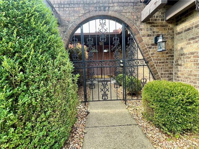 3301 Little York Road, Dayton, OH 45414