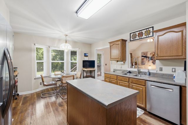 108 Buena Vista Ct, Nashville, TN 37218
