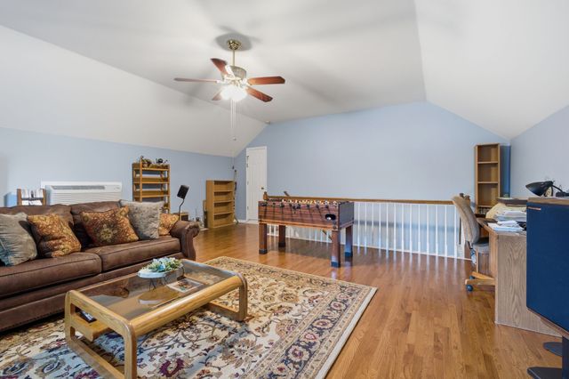 108 Buena Vista Ct, Nashville, TN 37218