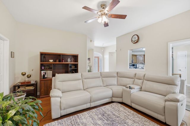 108 Buena Vista Ct, Nashville, TN 37218