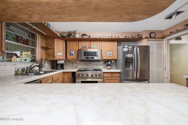 2101 S Halifax Drive, Daytona Beach, FL 32118