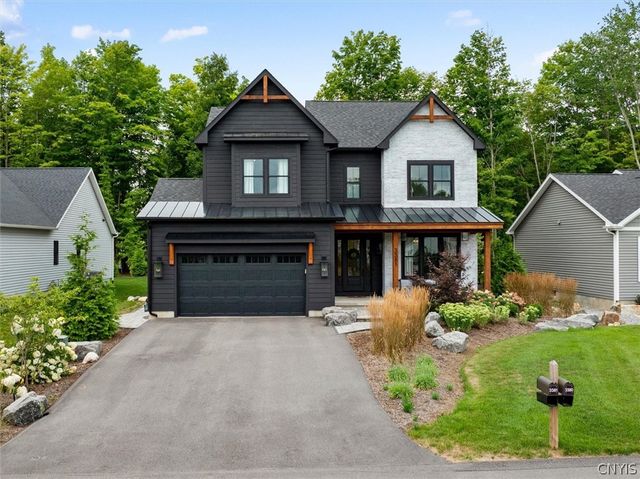 3381 Hickory Knoll Lane, Lysander, NY 13027