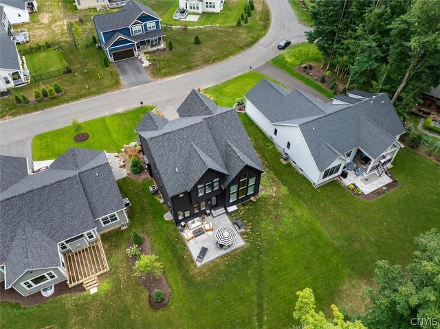 3381 Hickory Knoll Lane, Lysander, NY 13027