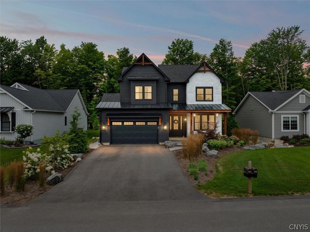 3381 Hickory Knoll Lane, Lysander, NY 13027