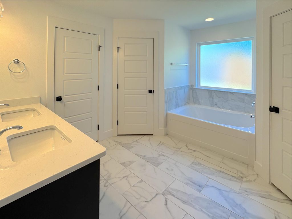 Image 10 of property listing at 5941 Merrick Street, San Angelo, TX 76904