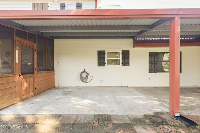 1107a S Main Street, Breaux Bridge, LA 70517