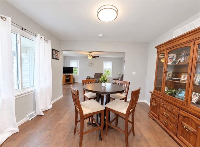 216 Moss Avenue, Liberty, MO 64068
