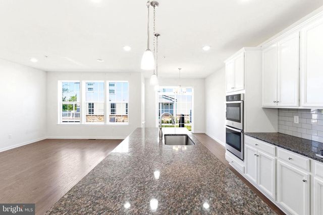 423 BARCLAYS WAY, Phoenixville, PA 19460