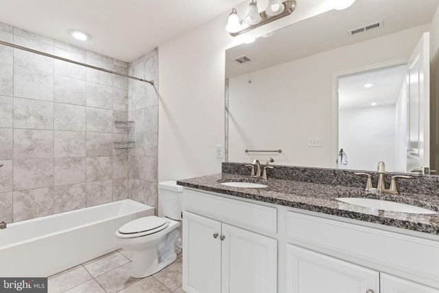 423 BARCLAYS WAY, Phoenixville, PA 19460