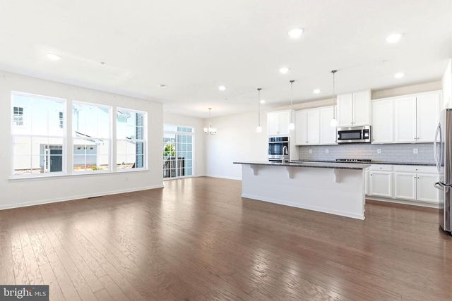 423 BARCLAYS WAY, Phoenixville, PA 19460