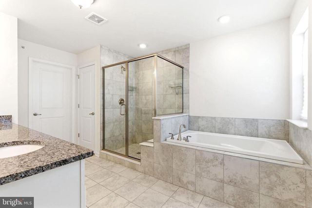 423 BARCLAYS WAY, Phoenixville, PA 19460