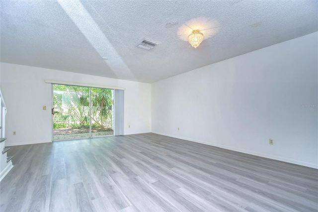 13937 FLETCHERS MILL DRIVE, Tampa, FL 33613