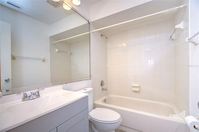 13937 FLETCHERS MILL DRIVE, Tampa, FL 33613