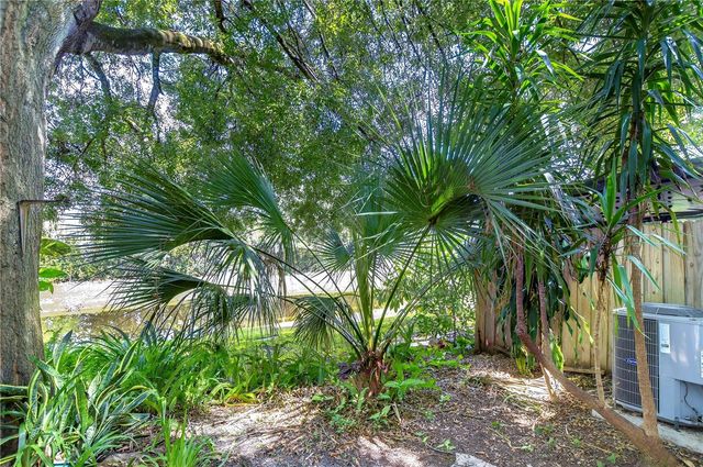 13937 FLETCHERS MILL DRIVE, Tampa, FL 33613