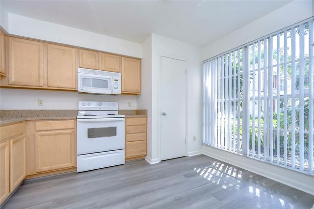 13937 FLETCHERS MILL DRIVE, Tampa, FL 33613
