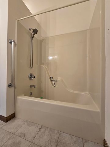 2944 Elmridge Drive, Evansville, IN 47711