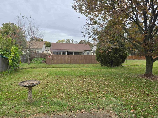 2944 Elmridge Drive, Evansville, IN 47711
