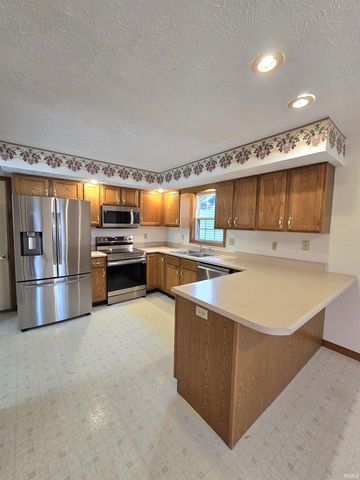 2944 Elmridge Drive, Evansville, IN 47711