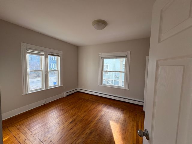 24 Washington Ave A, Waltham, MA 02453