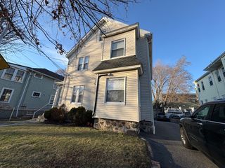 24 Washington Ave A, Waltham, MA 02453