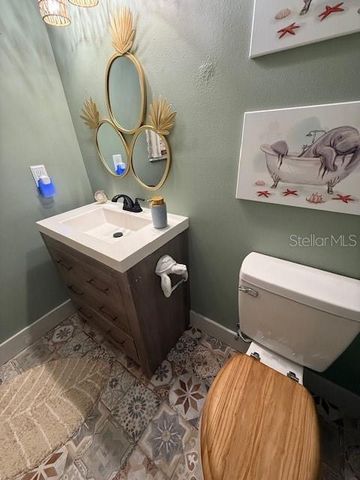 7 FEDERAL LANE, Palm Coast, FL 32137