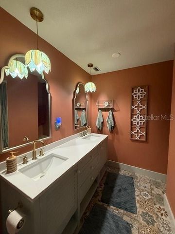 7 FEDERAL LANE, Palm Coast, FL 32137