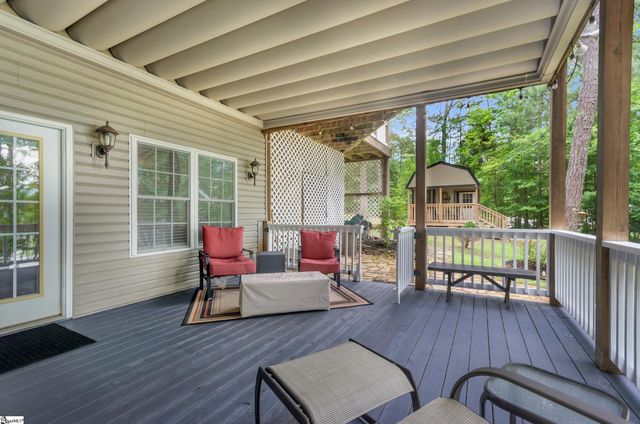 409 The Bear Boulevard, Tamassee, SC 28686
