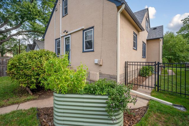 3351 Washburn Avenue N, Minneapolis, MN 55412