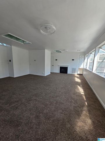 2729 PARKLAWN AVENUE SW, Birmingham, AL 35211