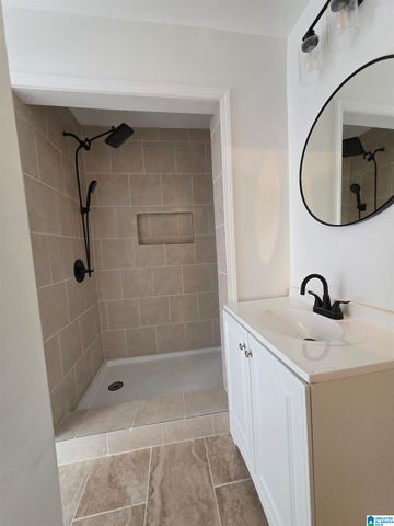 2729 PARKLAWN AVENUE SW, Birmingham, AL 35211