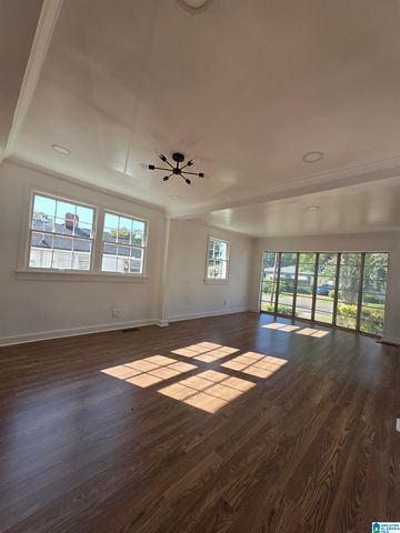 2729 PARKLAWN AVENUE SW, Birmingham, AL 35211