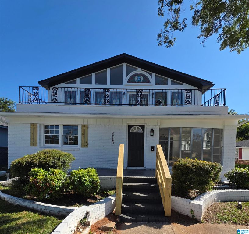 2729 PARKLAWN AVENUE SW, Birmingham, AL 35211